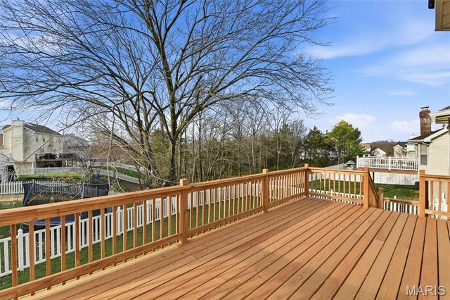 4304 Southridge Meadows Court, St Louis, MO 63128