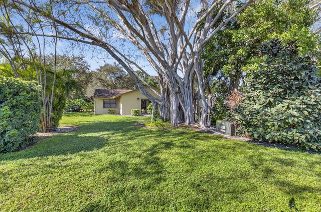 738 NW 24th Avenue, Delray Beach, FL 33445