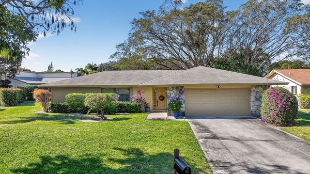 738 NW 24th Avenue, Delray Beach, FL 33445