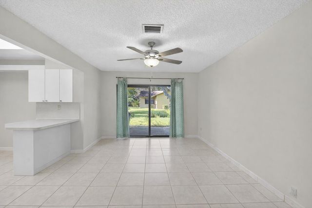 738 NW 24th Avenue, Delray Beach, FL 33445