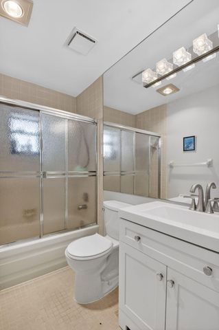 738 NW 24th Avenue, Delray Beach, FL 33445