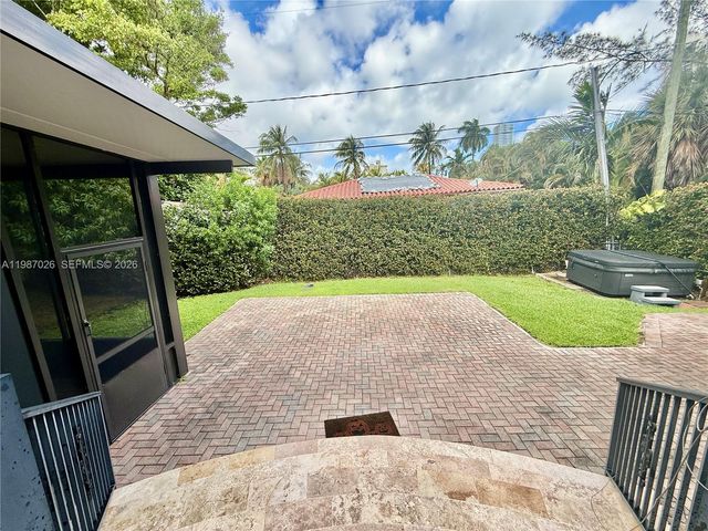 211 189th Ter, Sunny Isles Beach, FL 33160