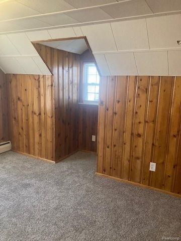 17758 Lincoln Avenue, Eastpointe, MI 48021