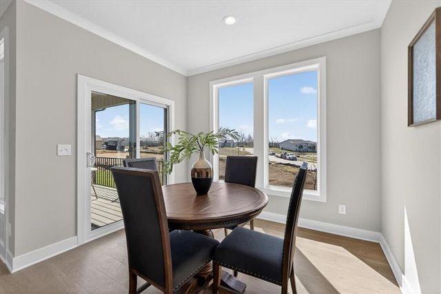 25039 W 94th Terrace, Lenexa, KS 66227