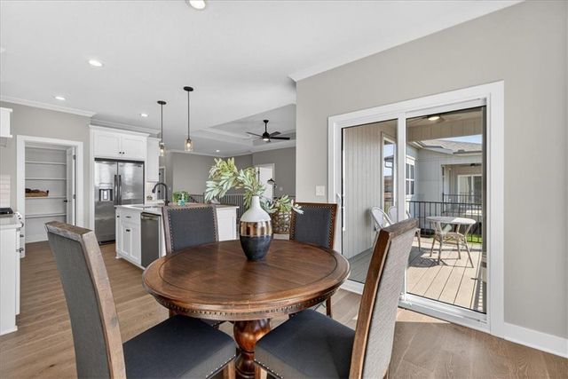 25039 W 94th Terrace, Lenexa, KS 66227