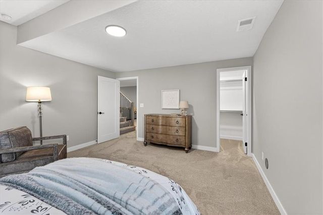 25039 W 94th Terrace, Lenexa, KS 66227