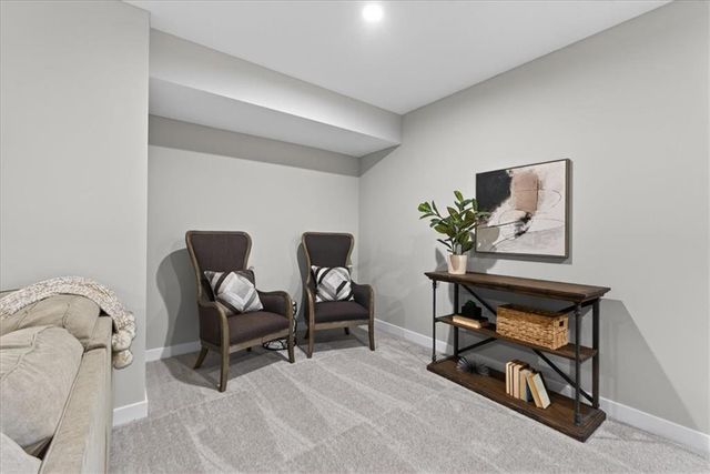 25039 W 94th Terrace, Lenexa, KS 66227