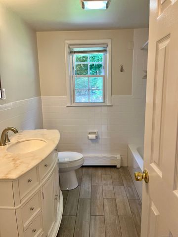 11 Cornwall Road, Norwalk, CT 06850
