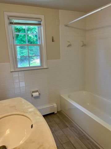 11 Cornwall Road, Norwalk, CT 06850