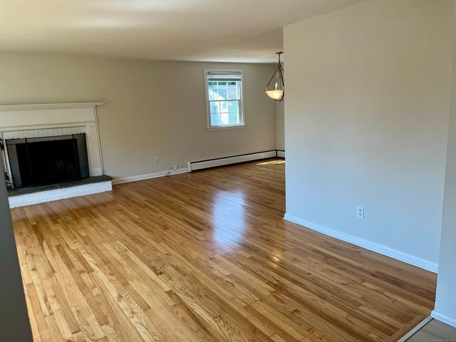 11 Cornwall Road, Norwalk, CT 06850