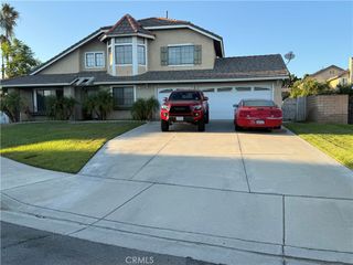 1770 W Candlewood Avenue, Rialto, CA 92377