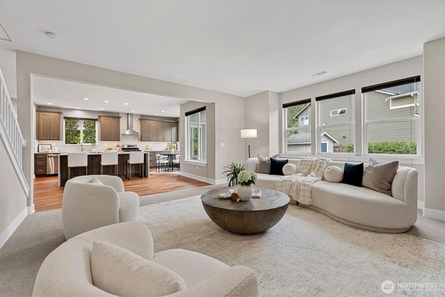 20514 9th Avenue W, Lynnwood, WA 98036