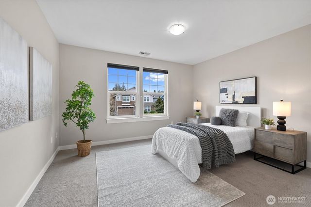 20514 9th Avenue W, Lynnwood, WA 98036