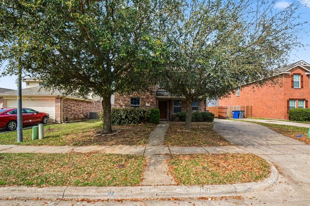 655 Lentisco Drive, Lancaster, TX 75146