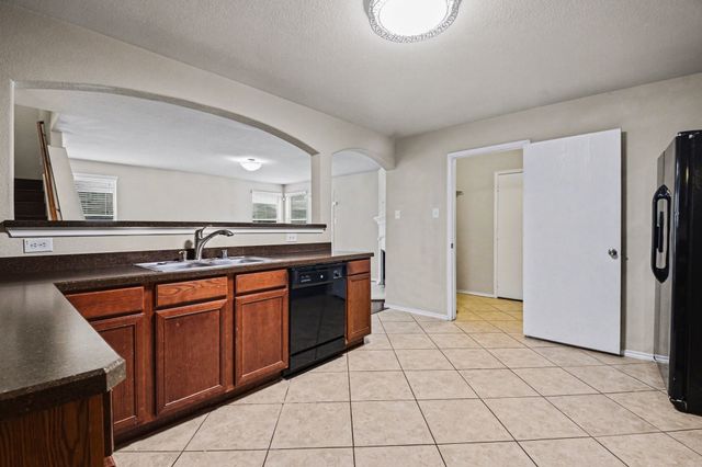 655 Lentisco Drive, Lancaster, TX 75146