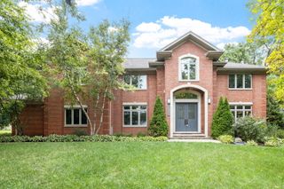 5546 Laurel Avenue, La Grange Highlands, IL 60525