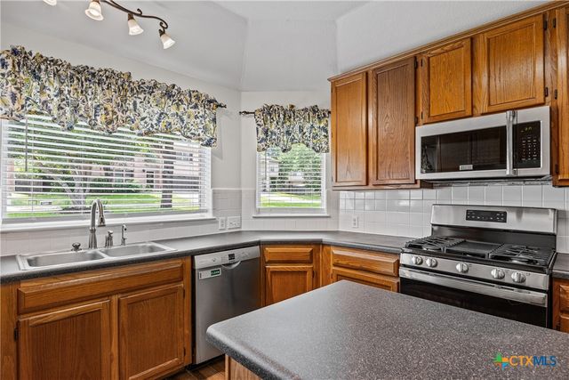 1824 Red Rock Drive, Round Rock, TX 78665