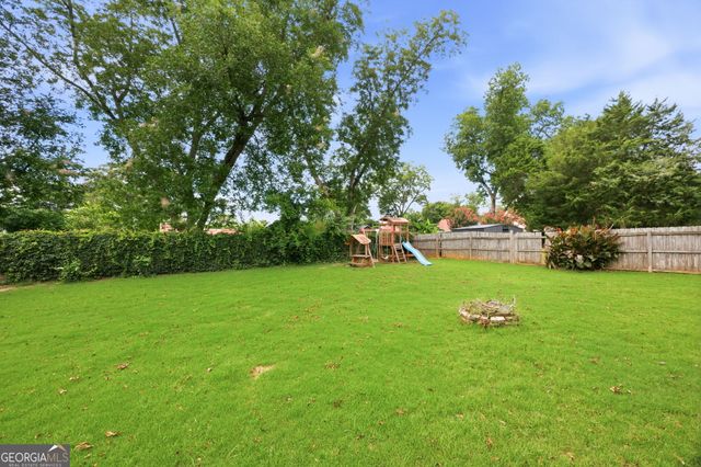 214 Haywood Drive, Kathleen, GA 31047