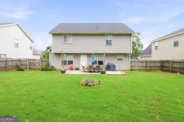 214 Haywood Drive, Kathleen, GA 31047