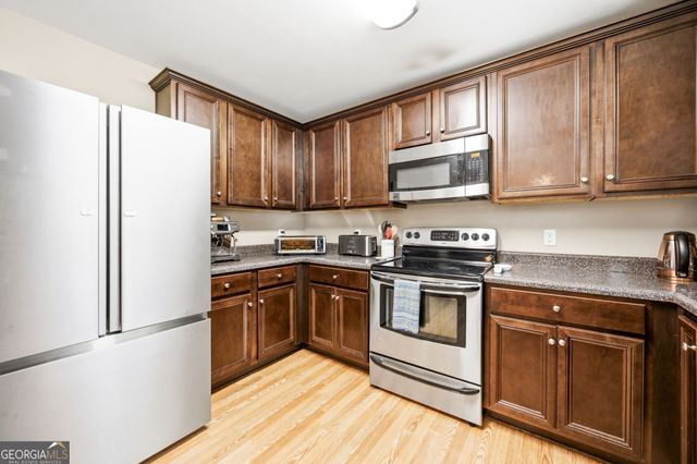 214 Haywood Drive, Kathleen, GA 31047