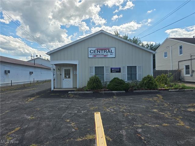 41981 N Ridge Road, Elyria, OH 44035