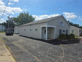 41981 N Ridge Road, Elyria, OH 44035