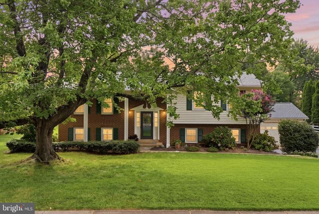 3213 ALLNESS LN, Herndon, VA 20171