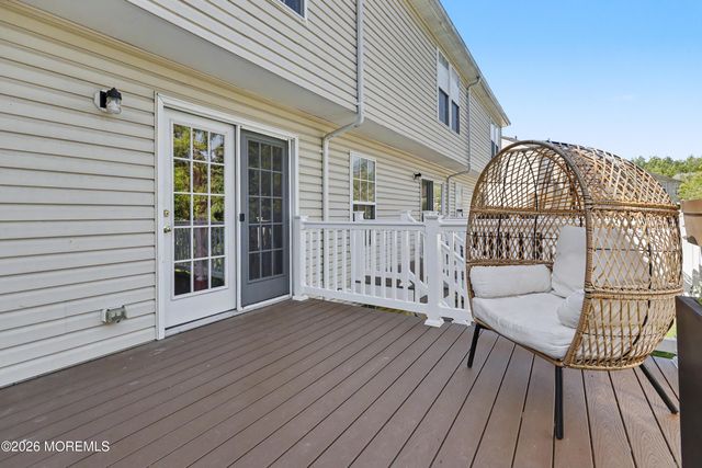36 Saxton Road, Farmingdale, NJ 07727