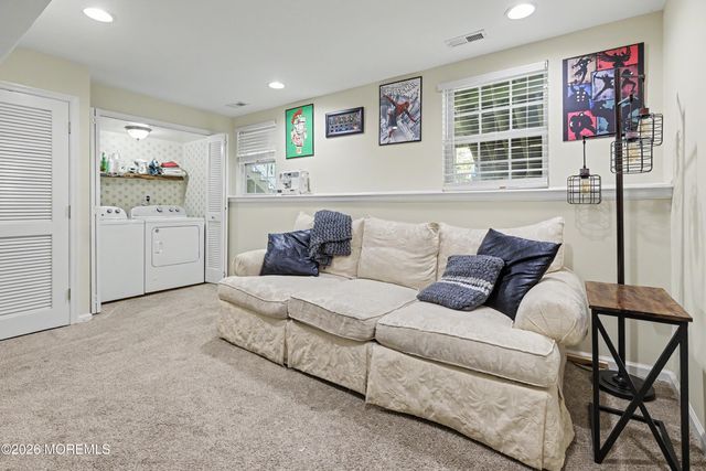 36 Saxton Road, Farmingdale, NJ 07727