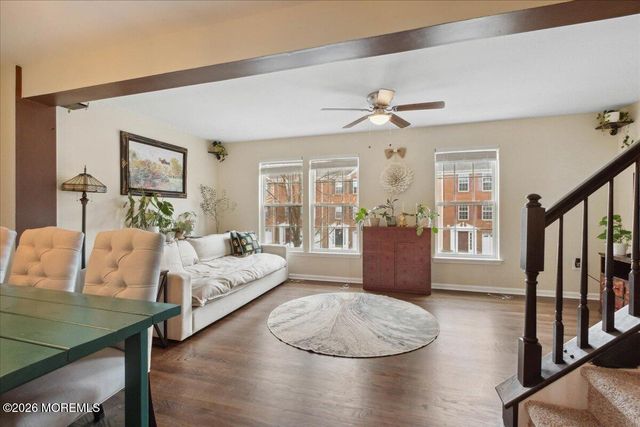 36 Saxton Road, Farmingdale, NJ 07727