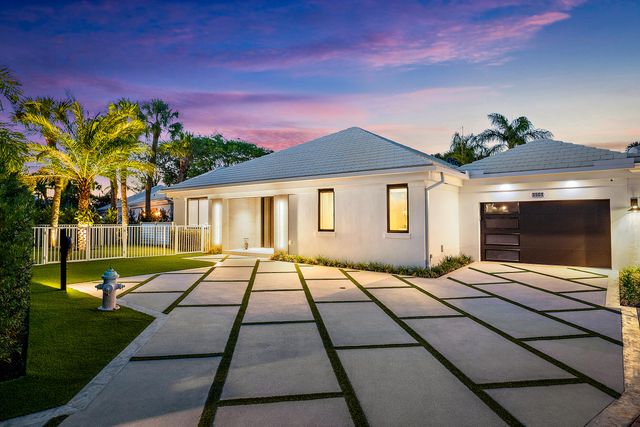 3501 Captains Way, Jupiter, FL 33477