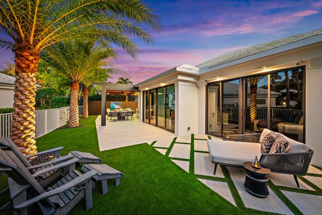 3501 Captains Way, Jupiter, FL 33477