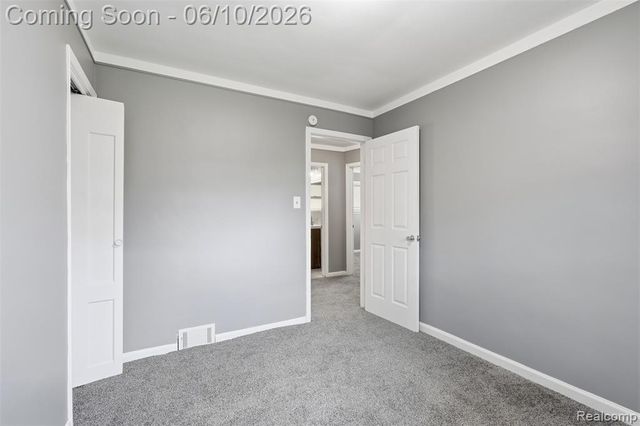 8245 Roosevelt Street, Taylor, MI 48180