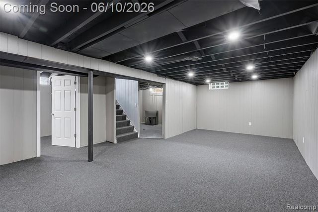8245 Roosevelt Street, Taylor, MI 48180
