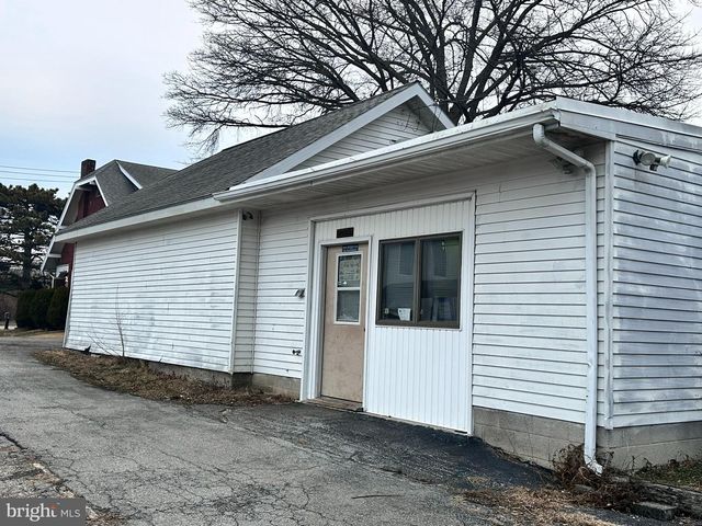 2511 GETTYSBURG RD, Camp Hill, PA 17011