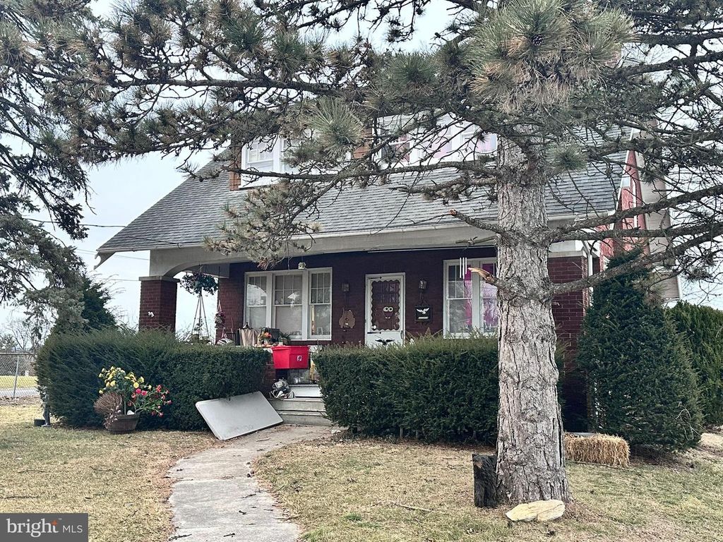 2511 GETTYSBURG RD, Camp Hill, PA 17011