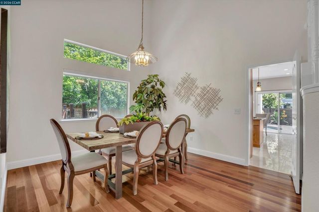 2208 Fieldcrest Ct, Fairfield, CA 94534