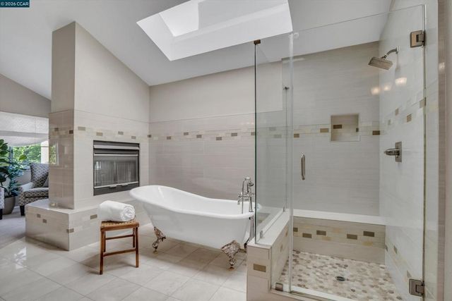 2208 Fieldcrest Ct, Fairfield, CA 94534