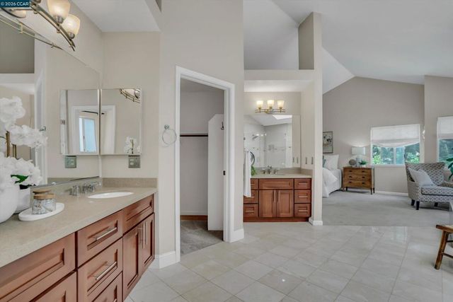 2208 Fieldcrest Ct, Fairfield, CA 94534