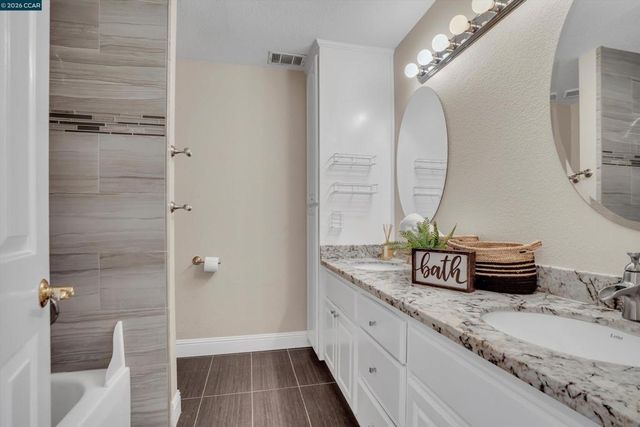 2208 Fieldcrest Ct, Fairfield, CA 94534
