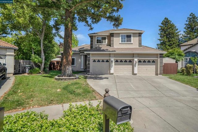2208 Fieldcrest Ct, Fairfield, CA 94534