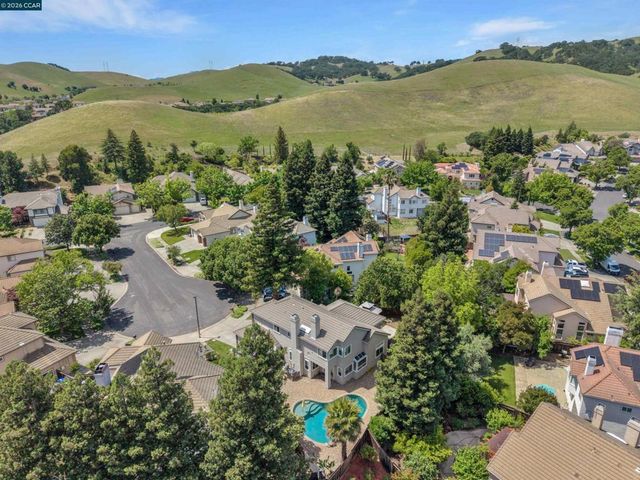2208 Fieldcrest Ct, Fairfield, CA 94534