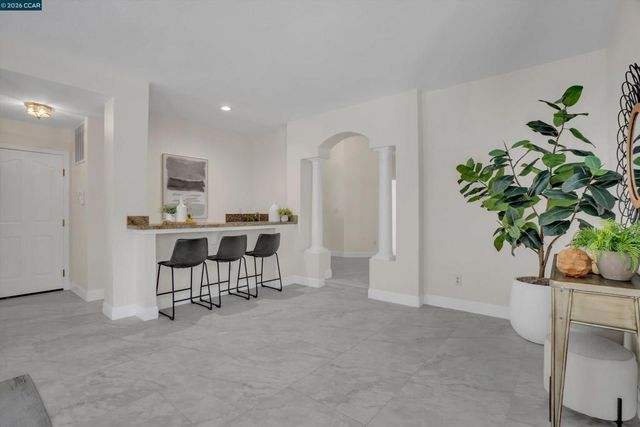 2208 Fieldcrest Ct, Fairfield, CA 94534
