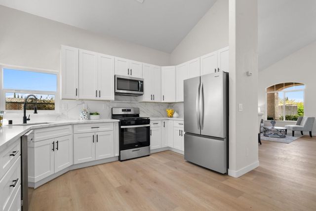 2170 Clearview Drive, Hollister, CA 95023