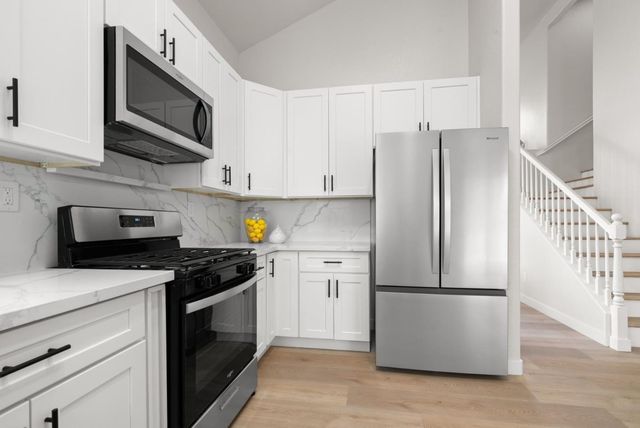 2170 Clearview Drive, Hollister, CA 95023