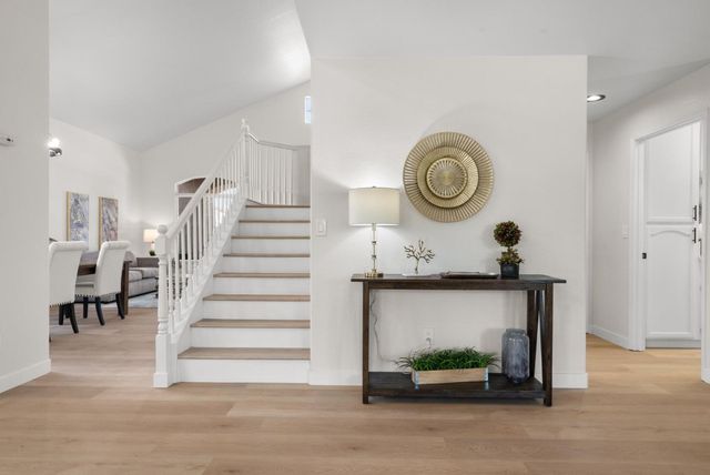 2170 Clearview Drive, Hollister, CA 95023