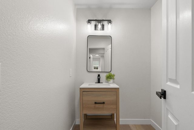 2170 Clearview Drive, Hollister, CA 95023