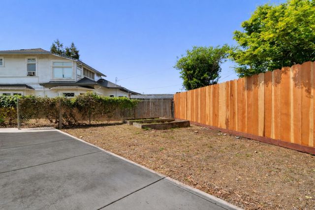 2170 Clearview Drive, Hollister, CA 95023