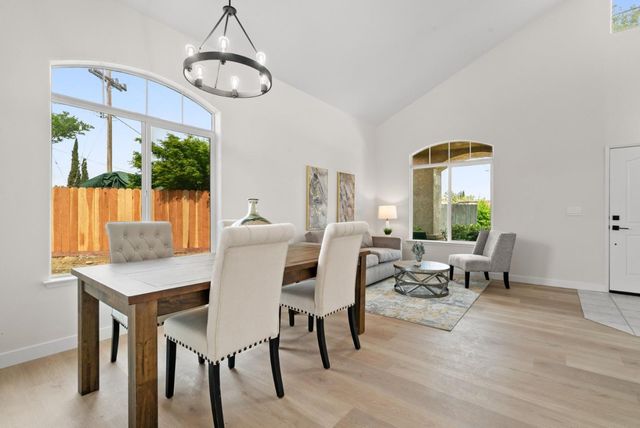 2170 Clearview Drive, Hollister, CA 95023