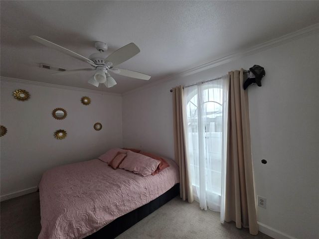 830 Hollycrest Drive, Channelview, TX 77530